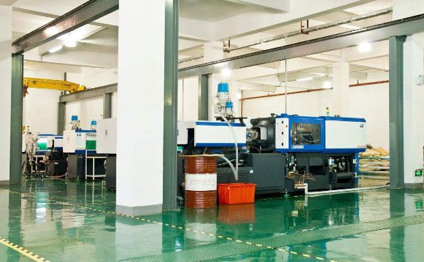 注塑模具成型制品，如果表面有裂紋該如何解決？